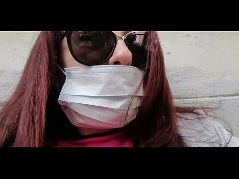 ❤️ Nicoletta报复她的邻居，在他的车库里撒尿（特别Covid19意大利检疫局） ️ Porn video❌️❤