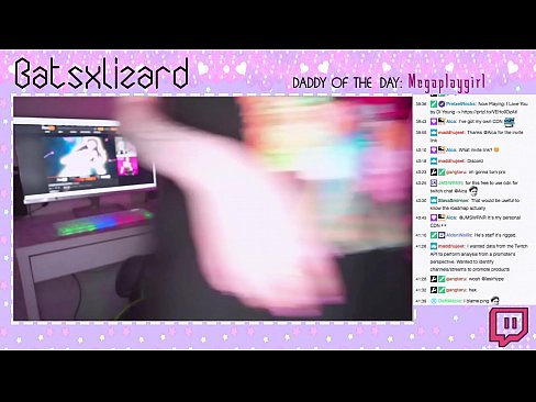 ❤️ 游戏玩家忘了关闭流媒体，在直播中喷出。 ️ Porn video❌️❤